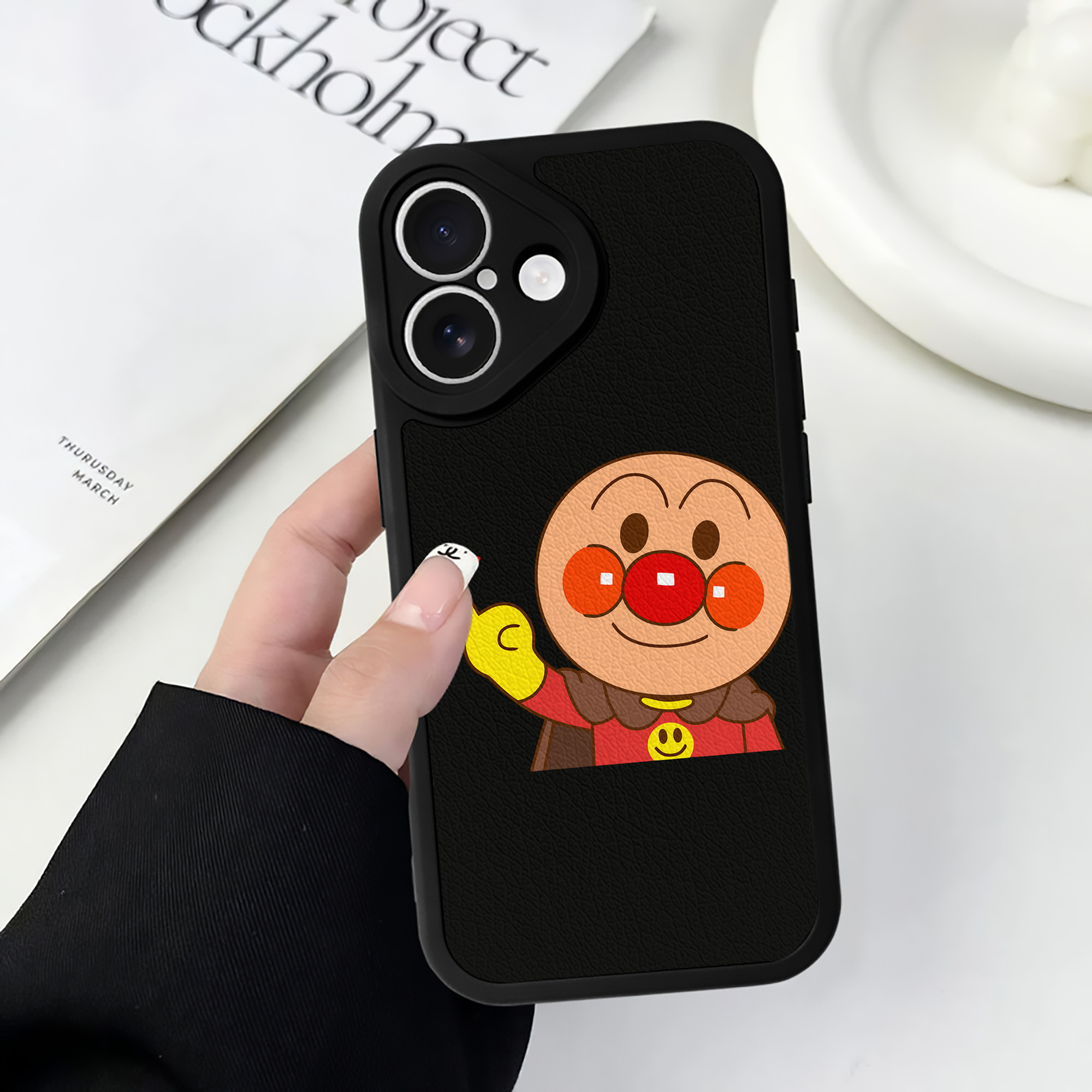 （画像用） アンパンマン Anpanman 【iPhone 16シリーズ対応】シリコンスマホケース（レザー調） 材質：シリコン